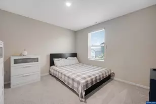 4829 Surveyor Ave NE, Salem, OR 97305 - Photo 32