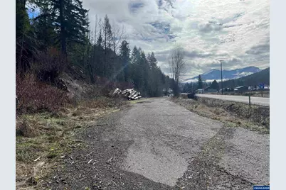 N Santiam Hwy, Idanha, OR 97350 - Photo 2