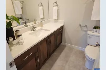 2920 Olympic St, Woodburn, OR 97071 - Photo 16