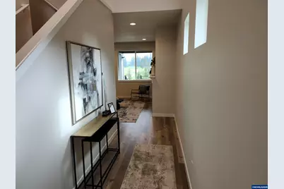 2920 Olympic St, Woodburn, OR 97071 - Photo 2