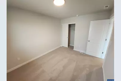 2920 Olympic St, Woodburn, OR 97071 - Photo 18