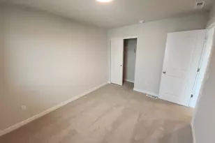 2920 Olympic St, Woodburn, OR 97071 - Photo 18