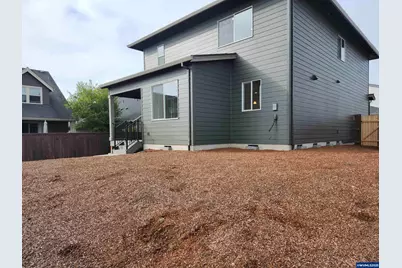 2920 Olympic St, Woodburn, OR 97071 - Photo 20