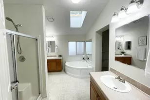 4455 Blueberry (-4445) Ln NE, Salem, OR 97305 - Photo 18