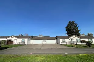 4445 Blueberry (-4455) Ln NE, Salem, OR 97305 - Photo 1