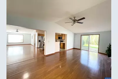 4445 Blueberry (-4455) Ln NE, Salem, OR 97305 - Photo 18