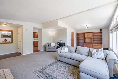 10693 Southview Lp SE, Jefferson, OR 97352 - Photo 6