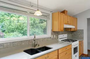 6786 NE Rochester St, Brooks, OR 97305 - Photo 12