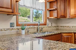 32117 Bellinger Scale Rd, Lebanon, OR 97355 - Photo 16