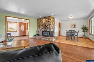 32117 Bellinger Scale Rd, Lebanon, OR 97355 - Photo 10