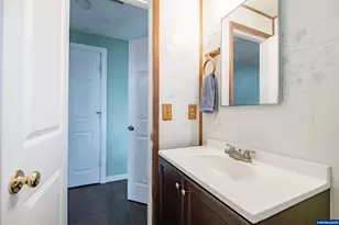 38973 Groshong Rd NE, Albany, OR 97321 - Photo 28