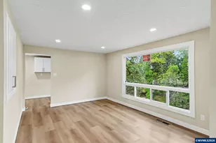 1080 SE Miller Ave, Dallas, OR 97338 - Photo 12