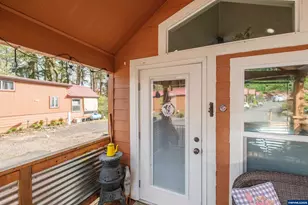 8372 SE Enchanted Way, Turner, OR 97392 - Photo 4