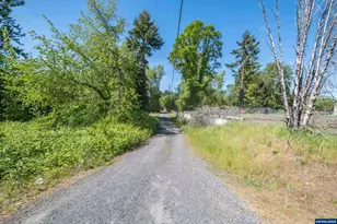 1400 Nandina St, Sweet Home, OR 97386 - Photo 8