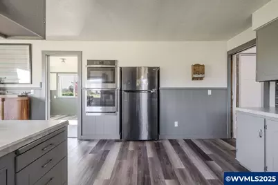 8668 Stayton Rd NE, Turner, OR 97392 - Photo 12