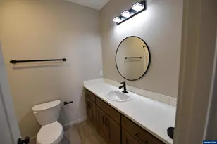 871 Oakleaf Wy, Silverton, OR 97381 - Photo 18