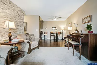 950 Evergreen #309 Rd, Woodburn, OR 97071 - Photo 6