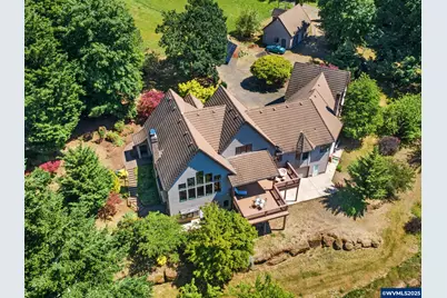 8801 SE Walnut Dr, Amity, OR 97101 - Photo 4