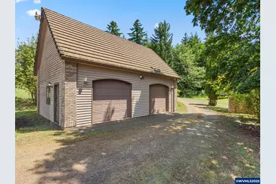 8801 SE Walnut Dr, Amity, OR 97101 - Photo 40