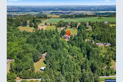 8801 SE Walnut Dr, Amity, OR 97101 - Photo 48