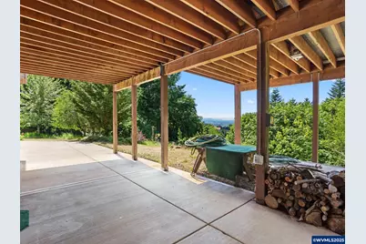 8801 SE Walnut Dr, Amity, OR 97101 - Photo 36