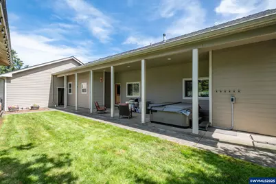 39844 McDowell Creek Dr, Lebanon, OR 97355 - Photo 40