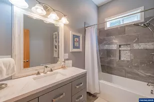 39844 McDowell Creek Dr, Lebanon, OR 97355 - Photo 32