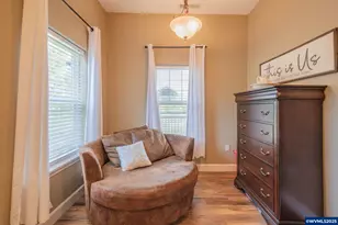 39844 McDowell Creek Dr, Lebanon, OR 97355 - Photo 20