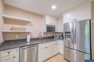 39844 McDowell Creek Dr, Lebanon, OR 97355 - Photo 26