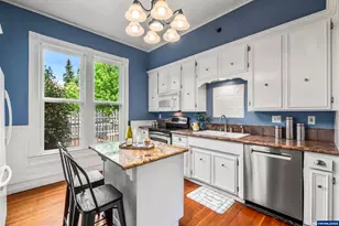 1067 Oak St, Silverton, OR 97381 - Photo 22