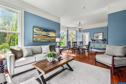 1067 Oak St, Silverton, OR 97381 - Photo 12