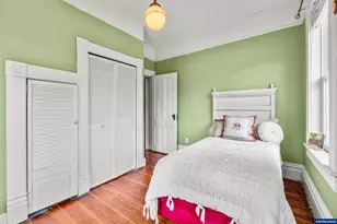 1067 Oak St, Silverton, OR 97381 - Photo 30