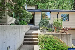 1866 Merritt St S, Salem, OR 97302 - Photo 2