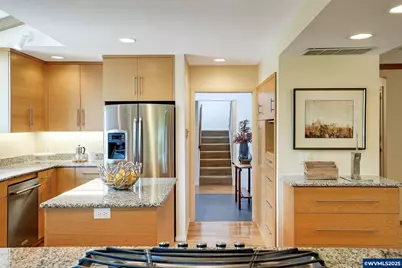 1866 Merritt St S, Salem, OR 97302 - Photo 16