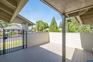 2724 Cedarwood Ct SE, Albany, OR 97322 - Photo 34