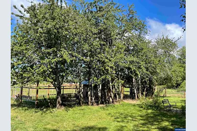 24291 SW Rogers Rd, Sheridan, OR 97378 - Photo 32