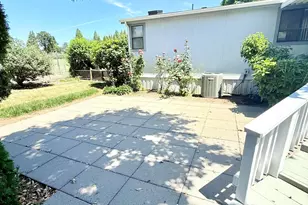 300 Lacreole #274 Dr, Dallas, OR 97338 - Photo 8