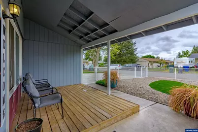 1233 Scepter Wy NE, Salem, OR 97301 - Photo 6