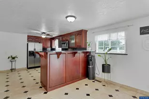 1233 Scepter Way NE, Salem, OR 97301 - Photo 18