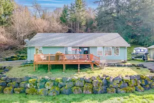 39042 Mt Hope Dr, Lebanon, OR 97355 - Photo 2