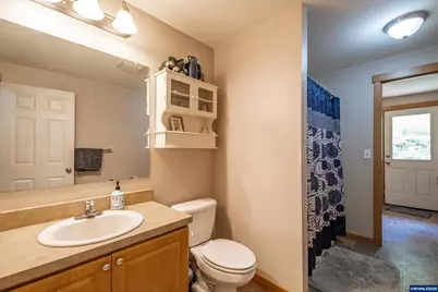 39042 Mount Hope Dr, Lebanon, OR 97355 - Photo 24