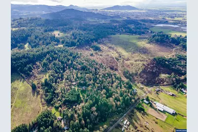 39042 Mount Hope Dr, Lebanon, OR 97355 - Photo 36