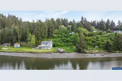 5916 S Bay Rd, Toledo, OR 97391 - Photo 2