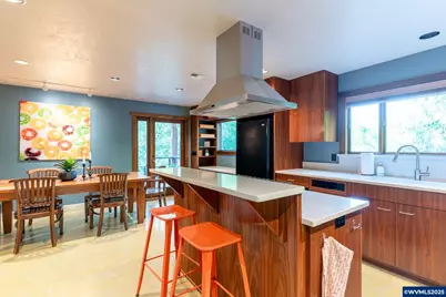 35968 Bryant Dr SW, Albany, OR 97321 - Photo 8