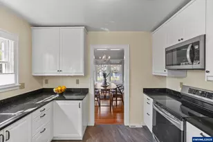 1670 B St NE, Salem, OR 97301 - Photo 16