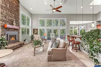 8623 Blackhawk Ct SE, Salem, OR 97317 - Photo 6