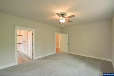 257 NW Douglas (-259) St, Dallas, OR 97338 - Photo 10