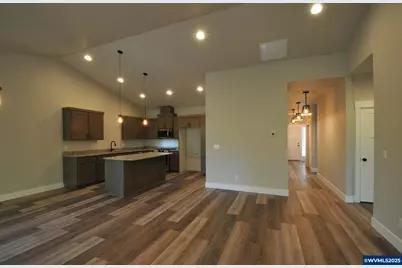 257 NW Douglas (-259) St, Dallas, OR 97338 - Photo 20