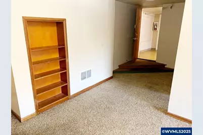 300 SW 2nd St, Corvallis, OR 97333 - Photo 28