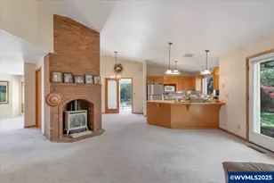 1325 Roseway Ct SE, Salem, OR 97302 - Photo 8